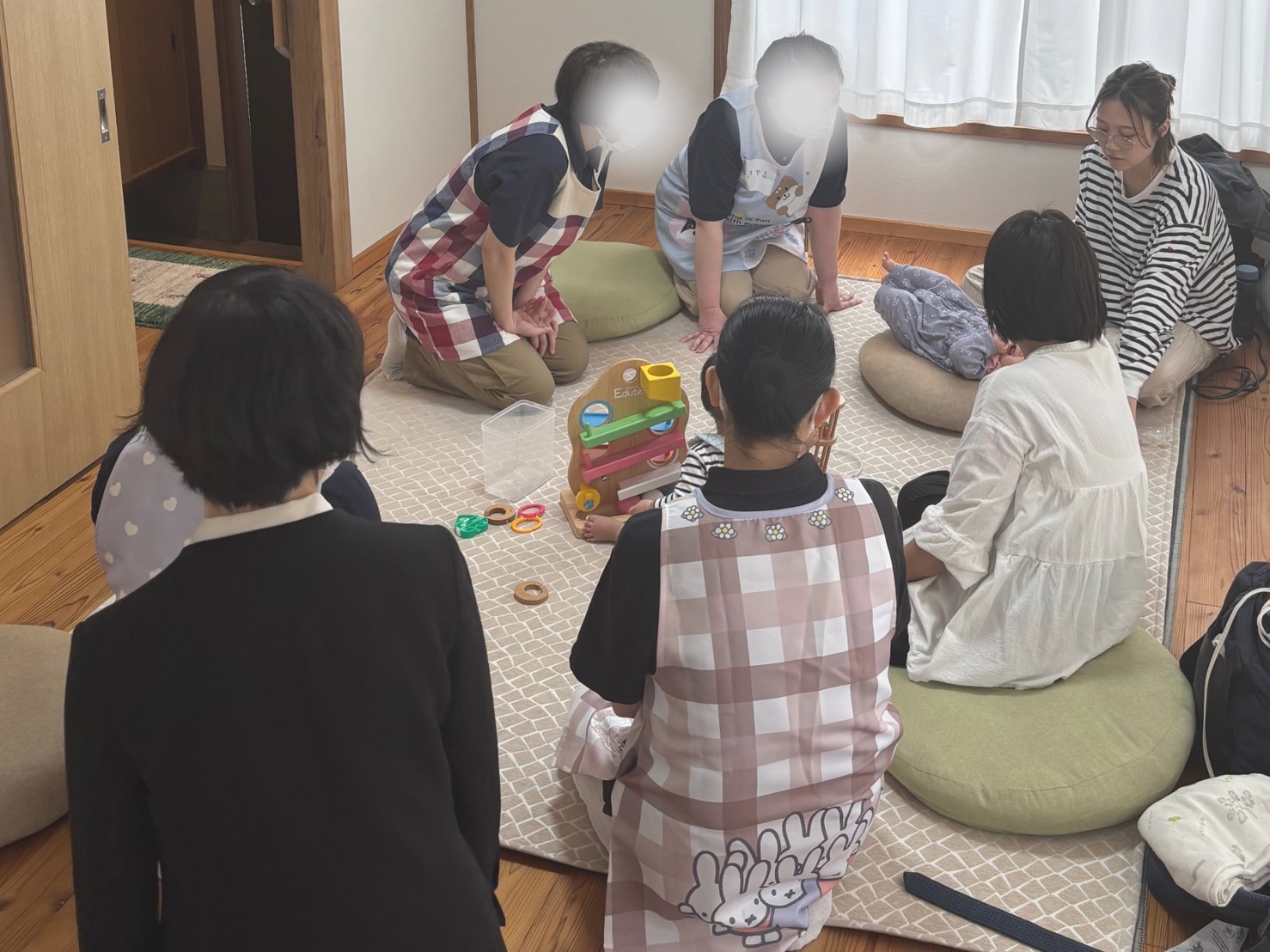 ベビーマッサージ教室での看護専門学校の実習受け入れ